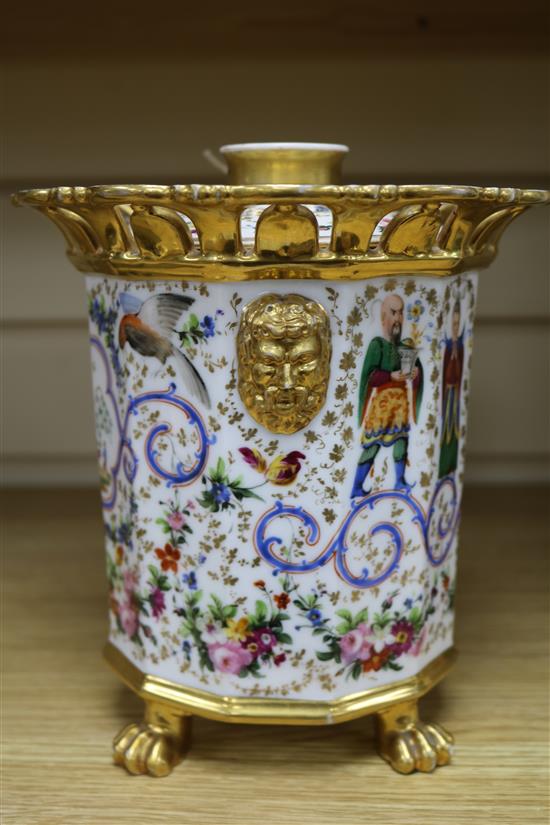 A Paris porcelain chinoiserie bough pot, mid 19th century 21cm.